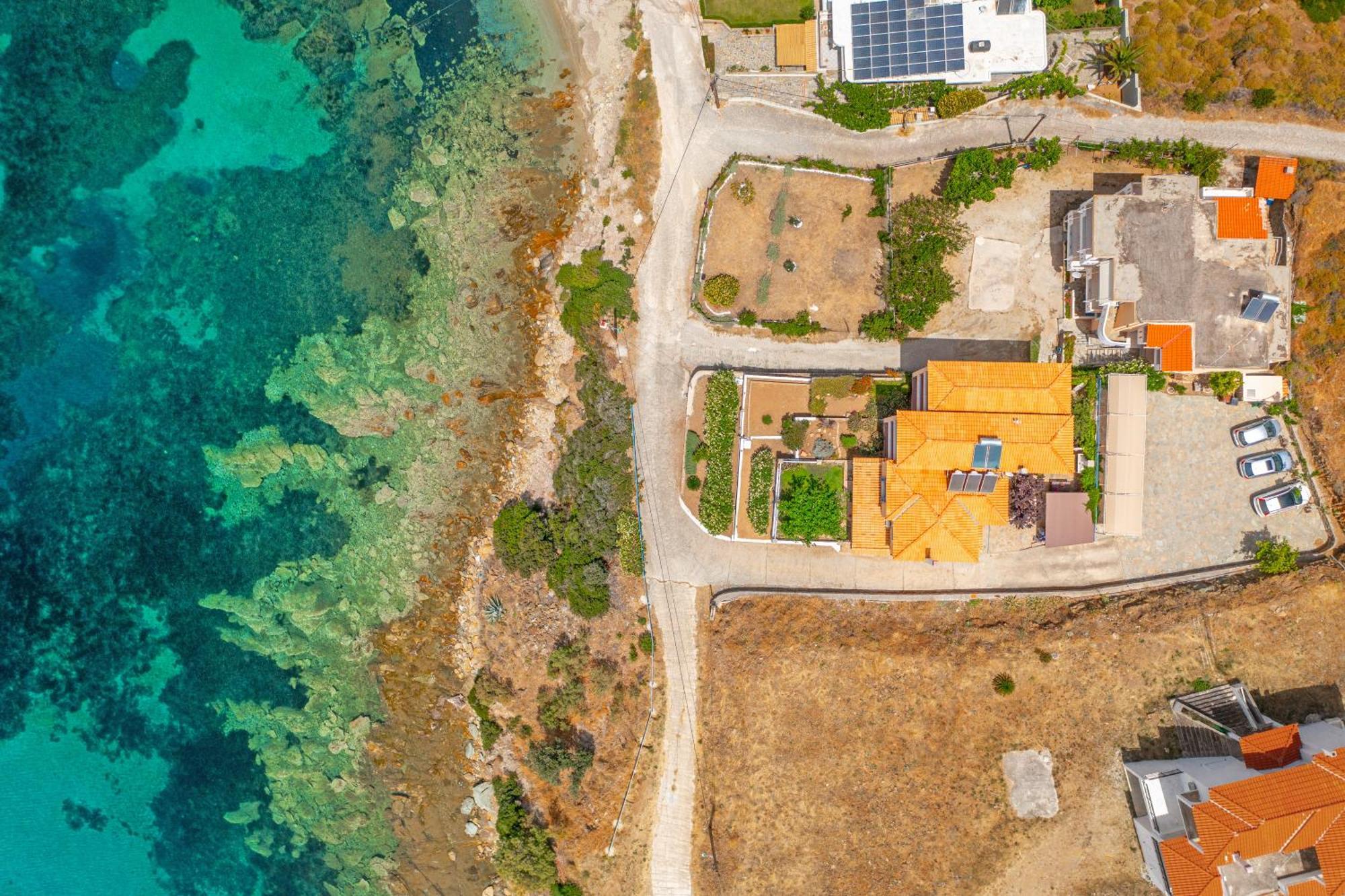 Niovi Seaview Apartments Áji Apóstoli Eksteriør bilde